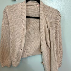 Knotted cropped button up cardigan
